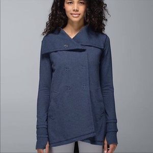 Lululemon Gratitude Snap Wrap